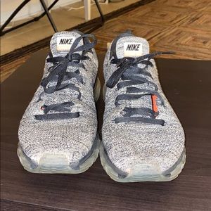 Nike Flyknit Max